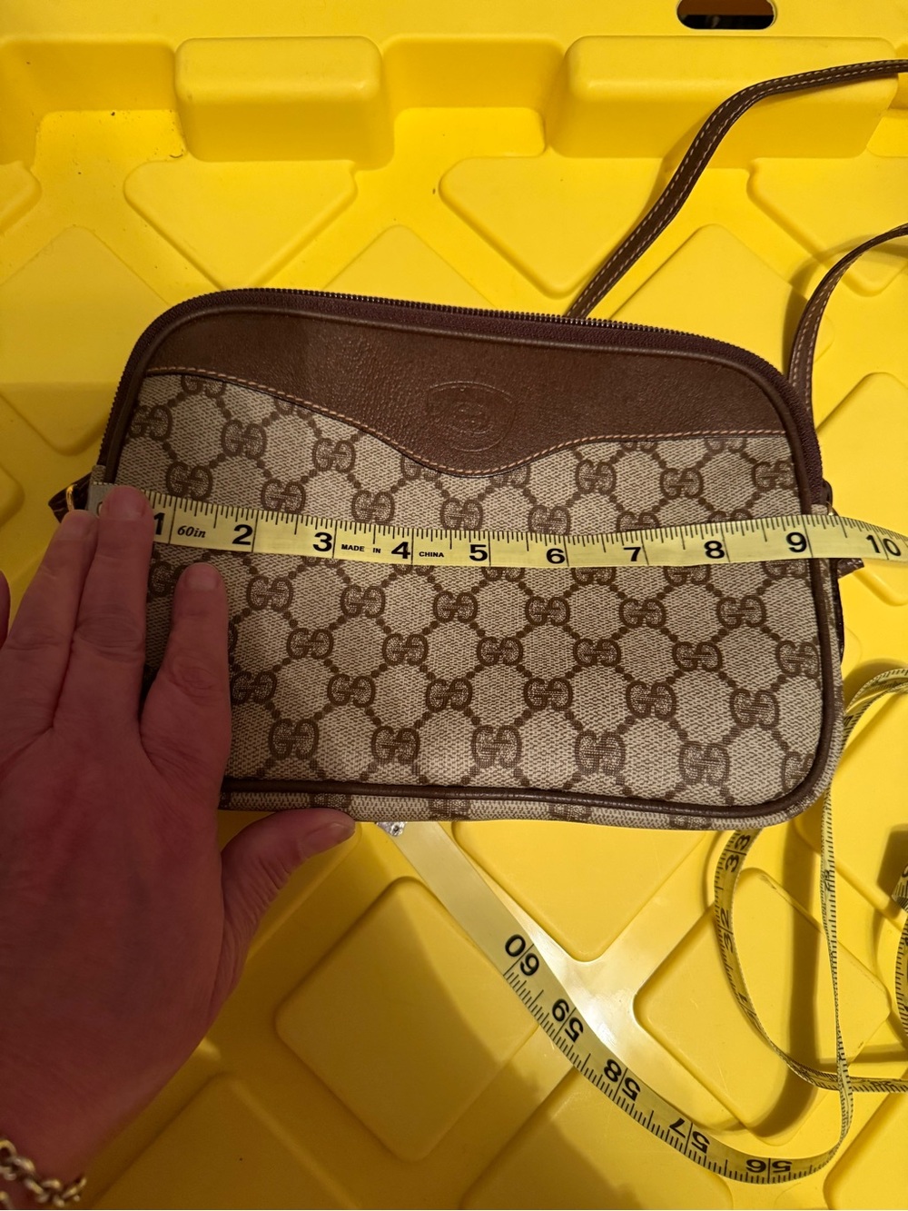 Gucci authentic crossbody - Picture 10 of 12